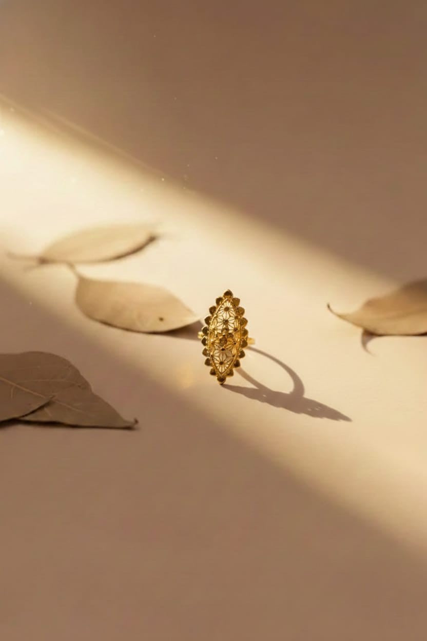 Elura Trendy Flower Ring For Women