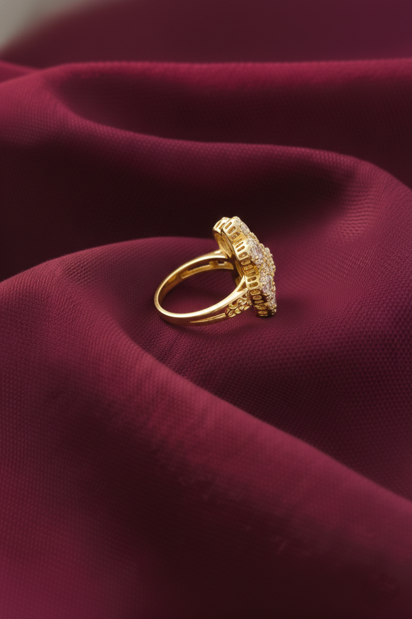 Elura Trendy Floral Ring For Women