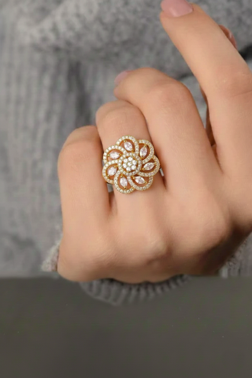Elura Trendy Floral Ring For Women