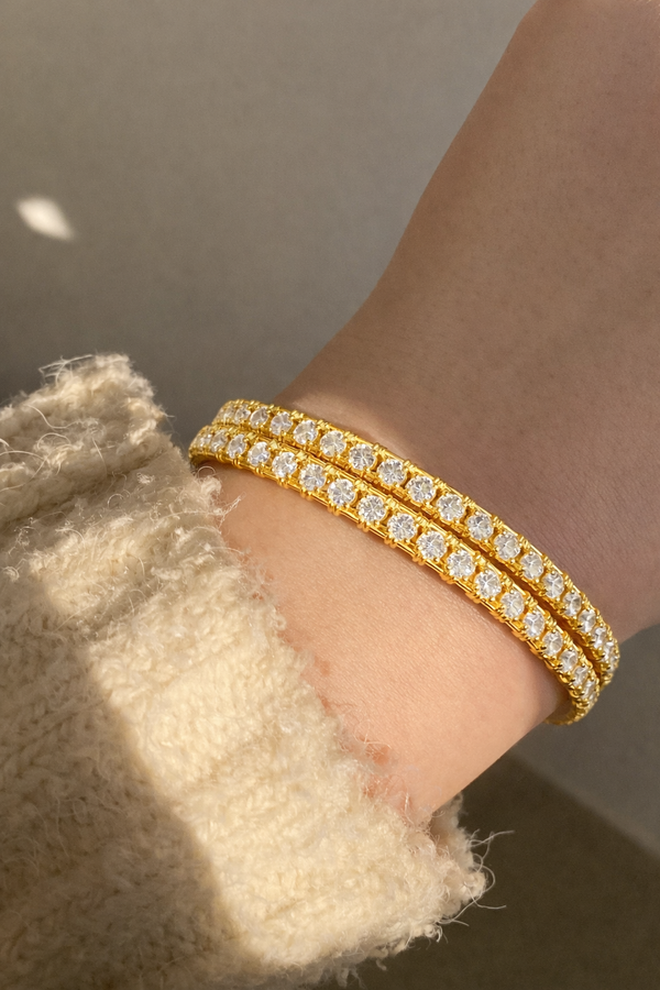 Elura Trendy Stone Studded Bangles For Women