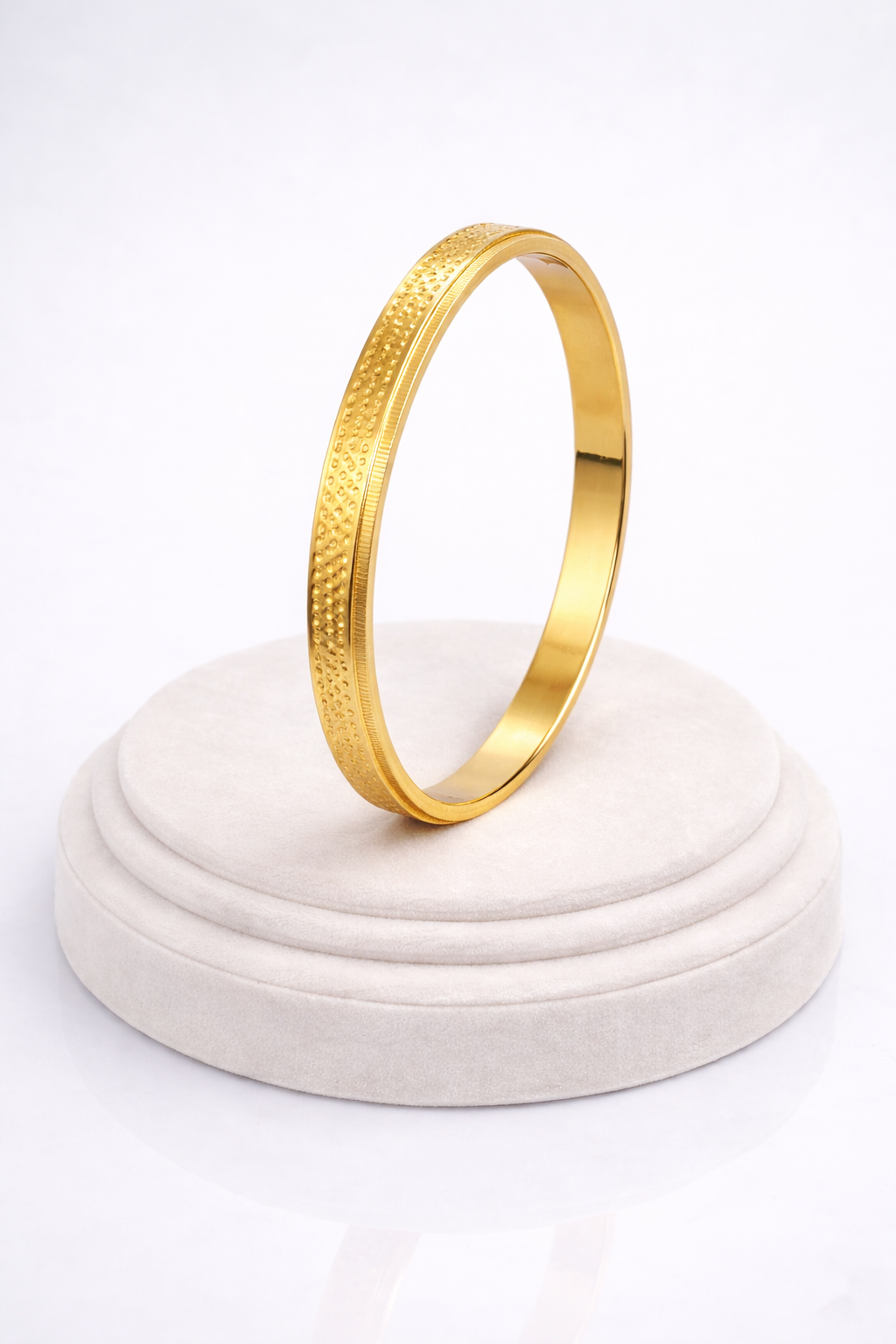 Elura Designer Gold Kada for Men