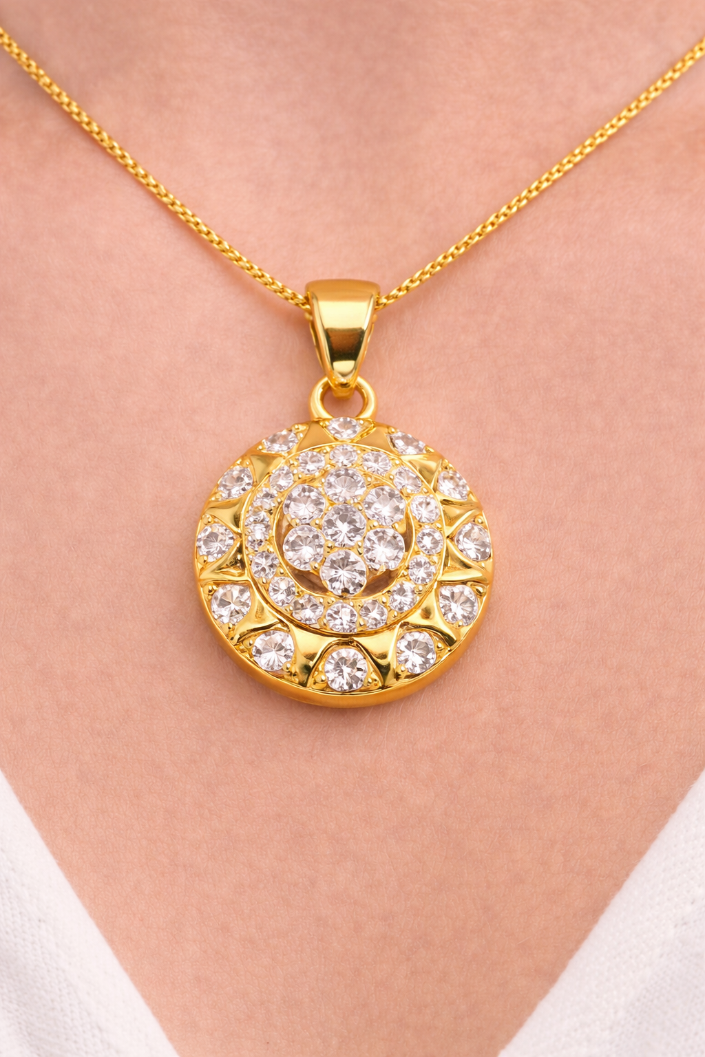 Elura Round CZ Pendant Necklace Set