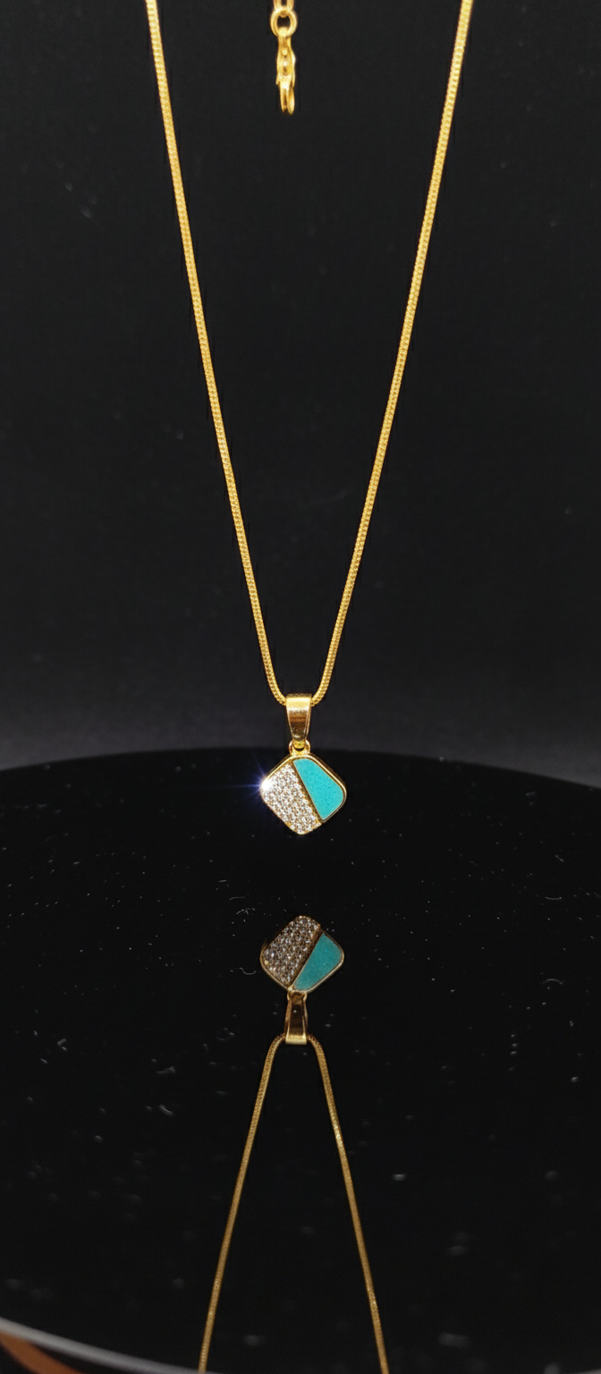 Elura Green Stone Pendant Necklace For Women