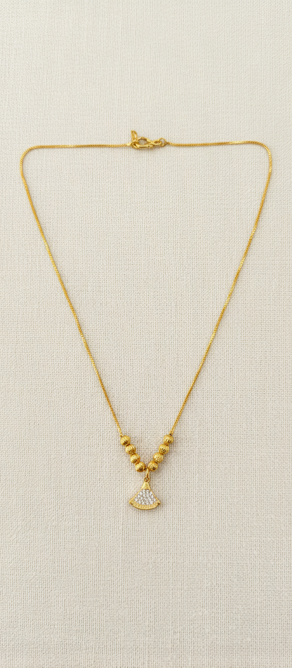 Elura Pendant Necklace for Women