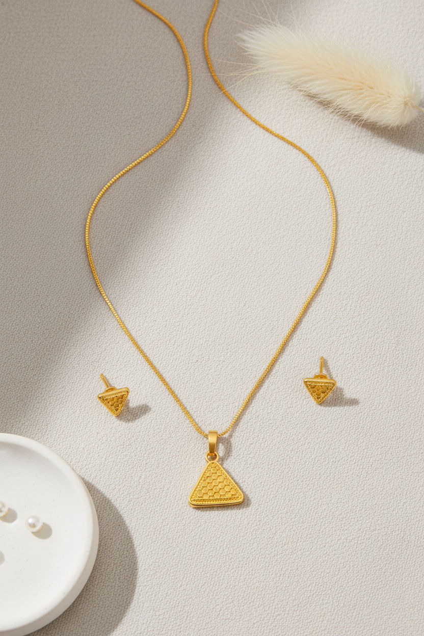 Elura Triangle Pendant Necklace Set for Women