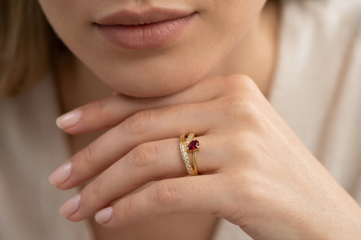ELURA Premium Ring with CZ Stone & Dual Layer Band Style