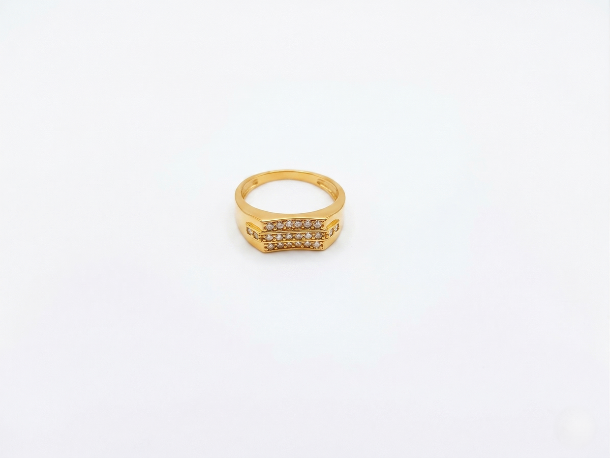 Elura Luxe Triple Row Zircon Ring