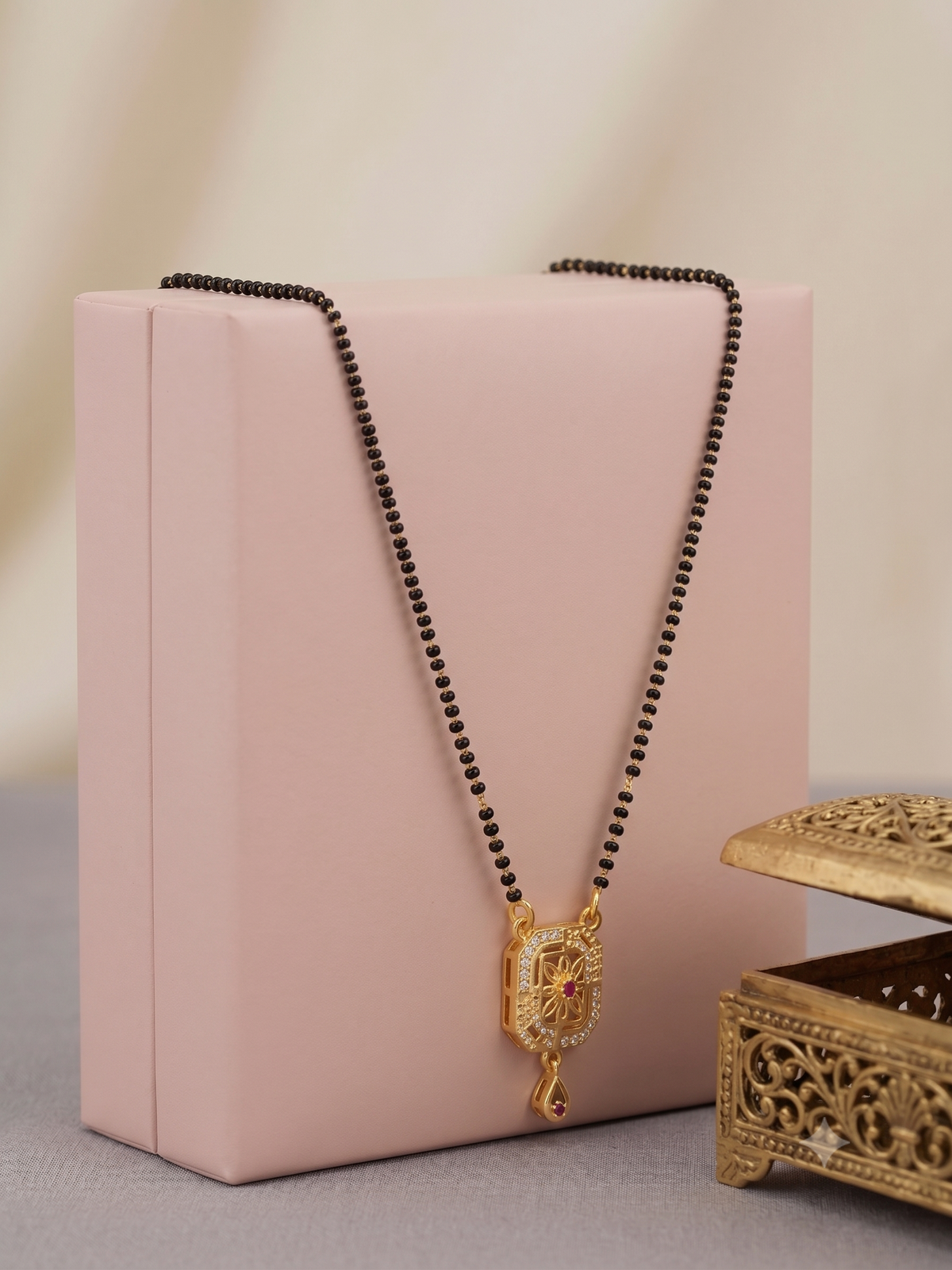 ELURA Traditional Black Bead Mangalsutra with Elegant Pendant
