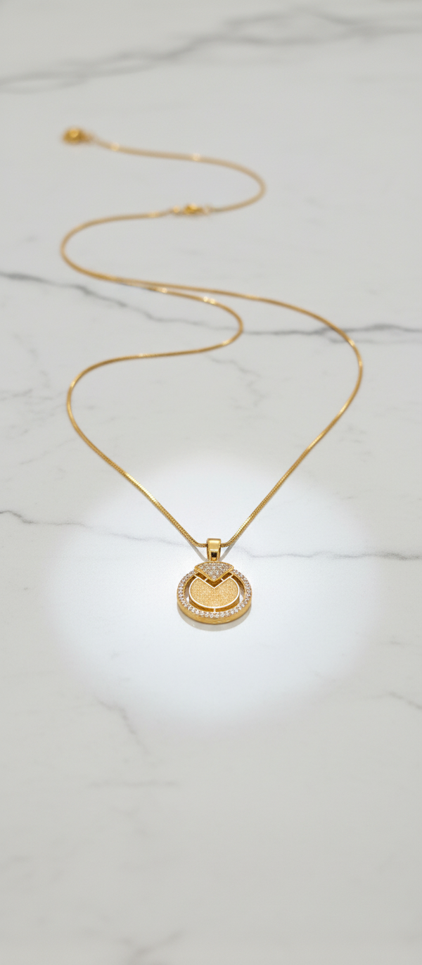 Elura Circle Stone Pendant Necklace For Women