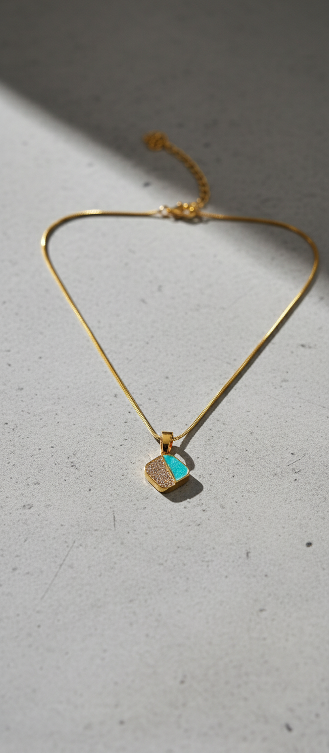 Elura Green Stone Pendant Necklace For Women