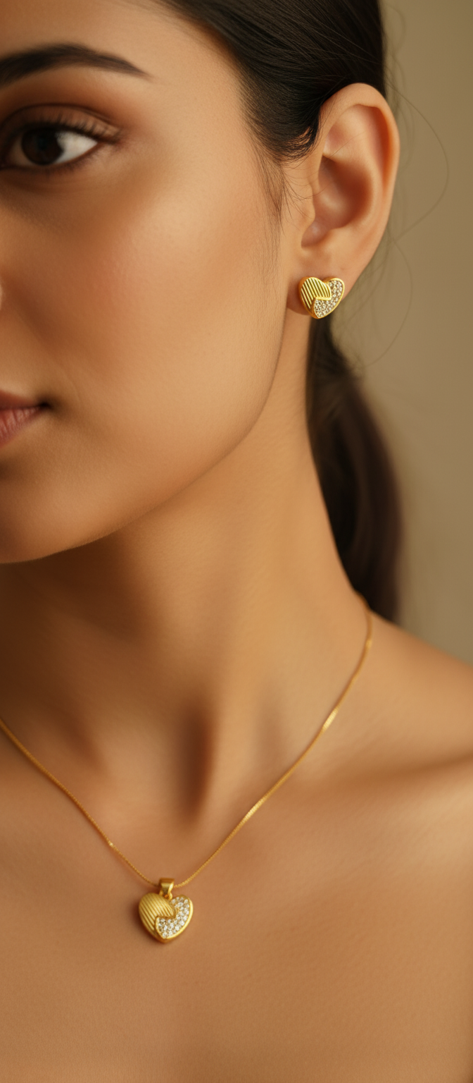 Elura Heart Pendant Necklace Set for Women
