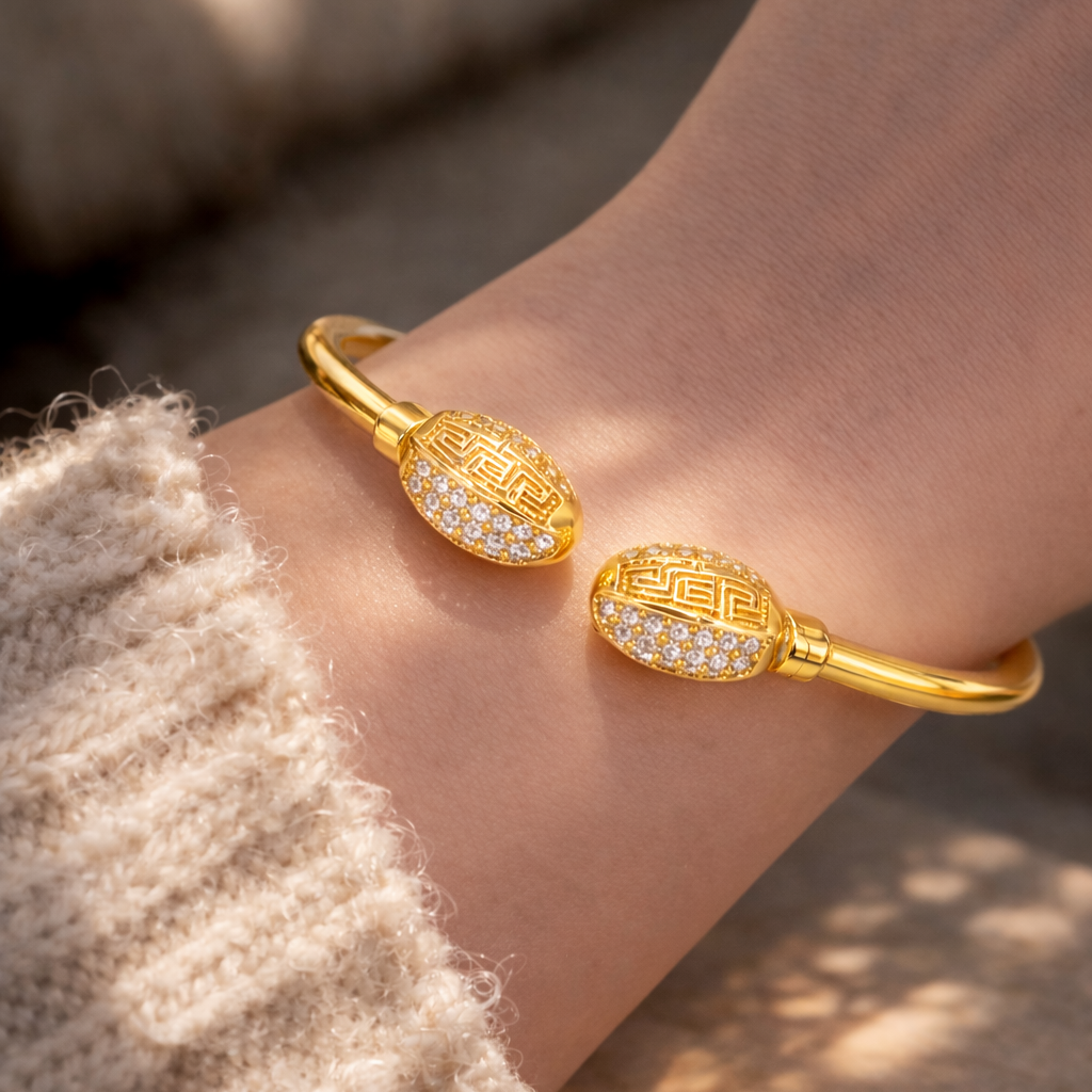 Elura Trendy Openable Kada For Women
