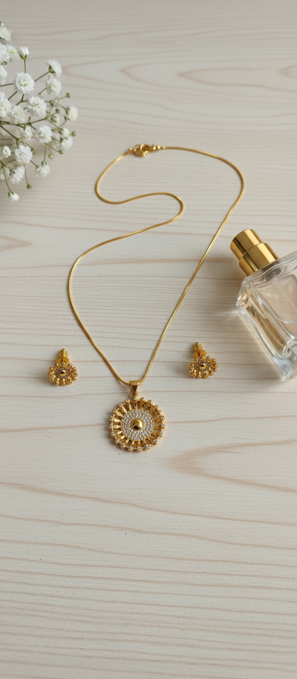 Elura Pendant Necklace Set for Women