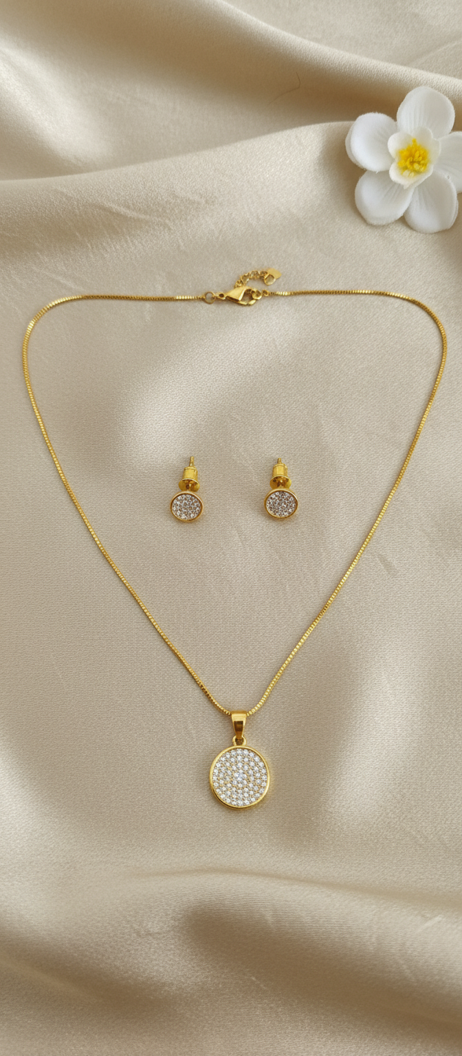Elura Round Stone Pendant Necklace Set for Women