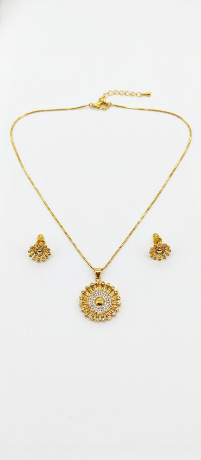 Elura Pendant Necklace Set for Women