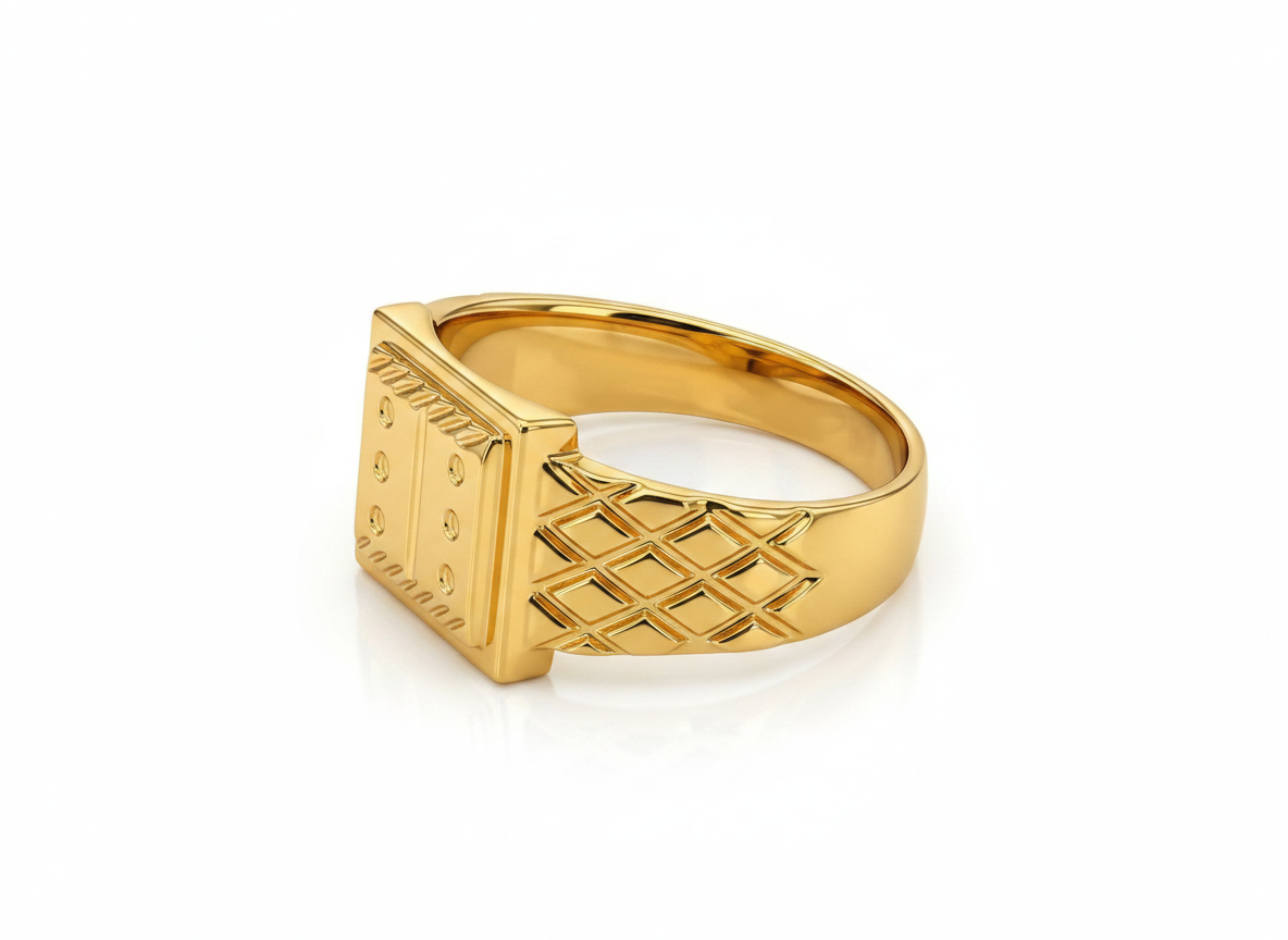 Elura Heritage Square Signet Ring