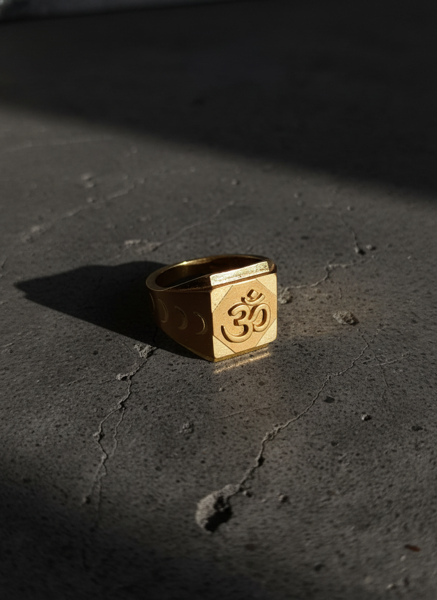 Elura Om Royale Geometric Gold Signet Ring for Men
