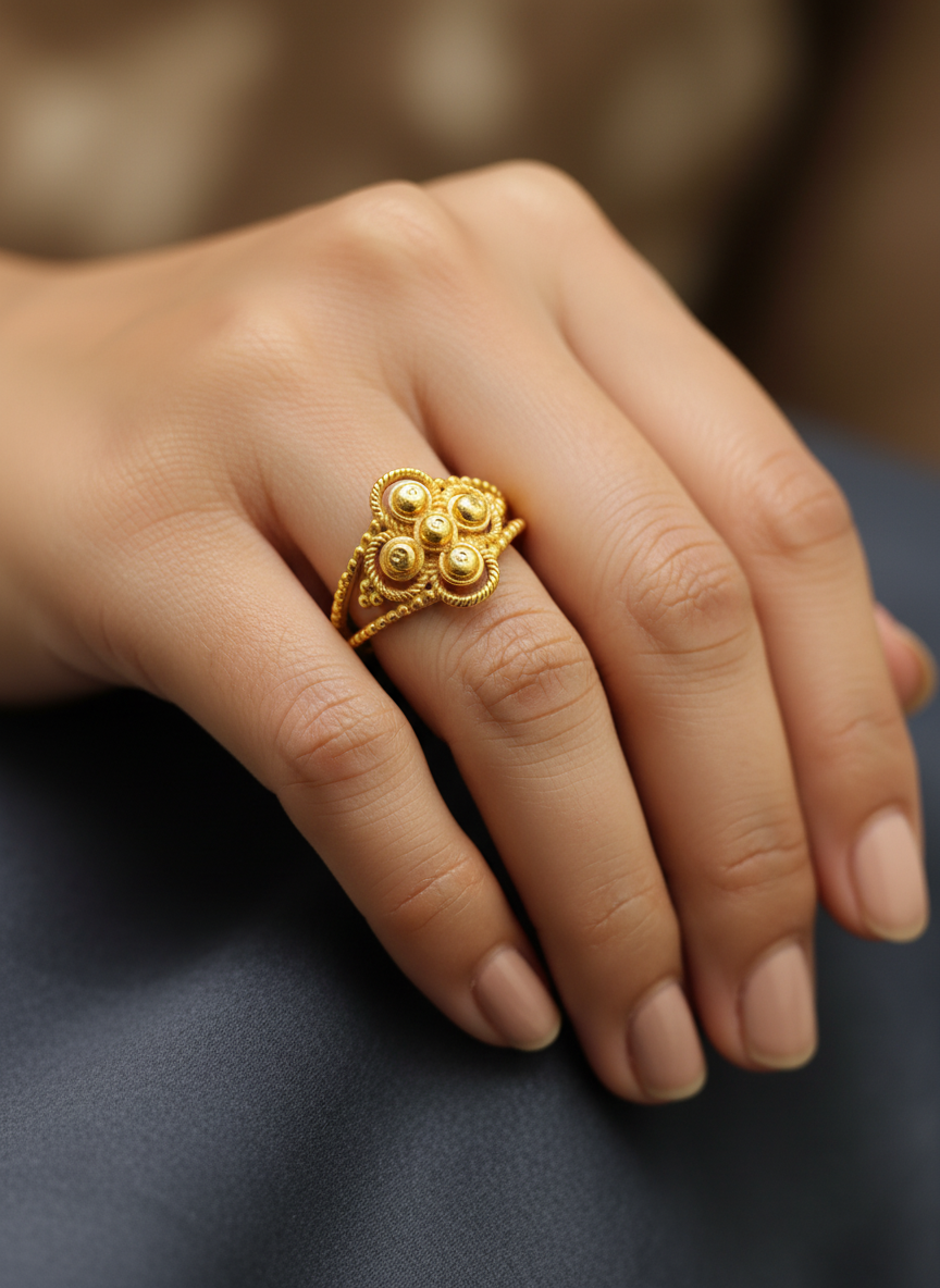 Elura Antique Floral Heritage Ring