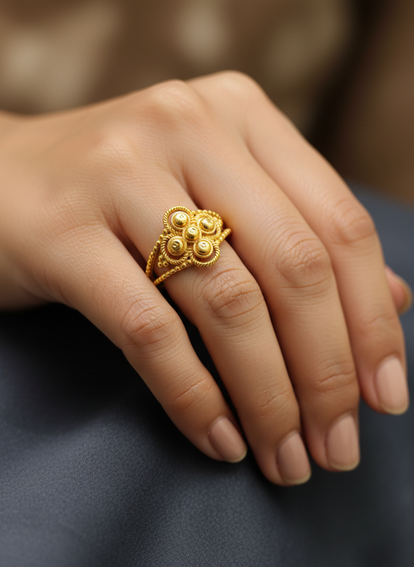 Elura Antique Floral Heritage Ring