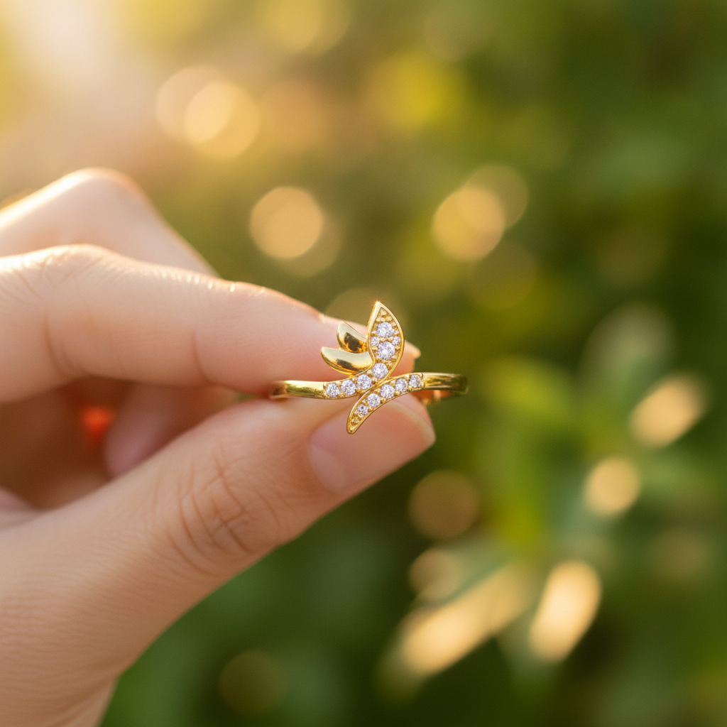 ELURA Delicate Butterfly CZ Fashion Ring