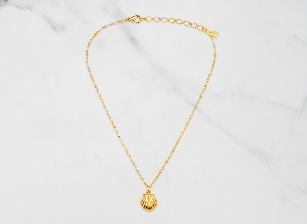 ELURA Seashell Charm Pendant Necklace for Women